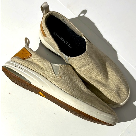 Merrell Shoes - Merrell Womens Slip On Sneakers Shoes Linen Canvas Tan sz 8 summer cloth